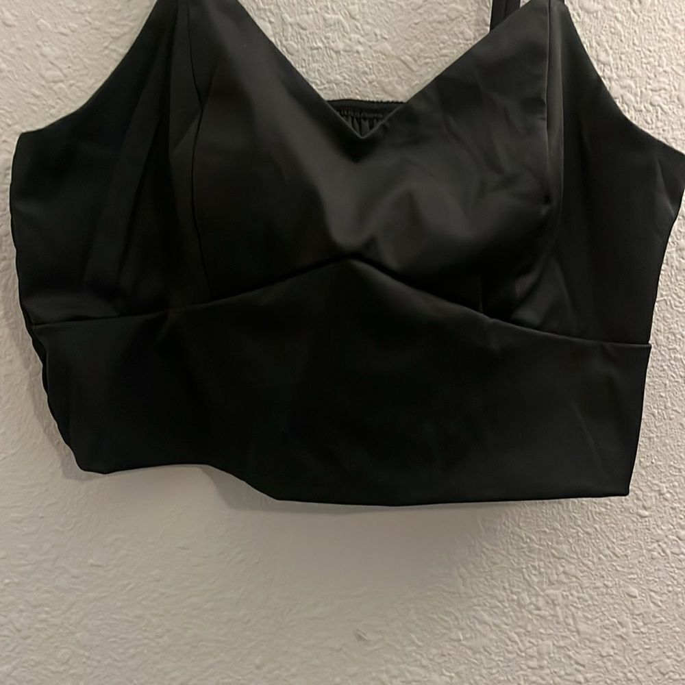 Two piece set, wide leg pants and crop top - Picture 5 of 10